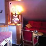 Maison La Deviniere - Sauna Et Compris Accessibles Toute L'annee Bed & Breakfast 3*