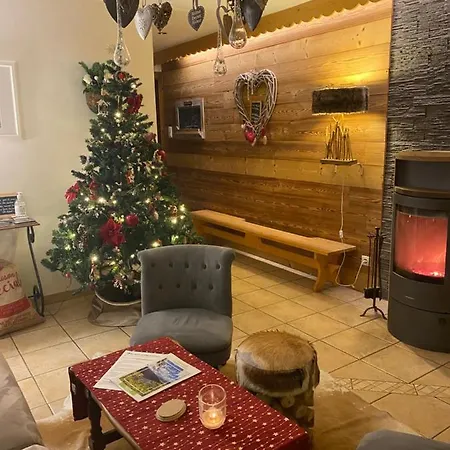 Maison La Devinière - Sauna Et Compris Accessibles Toute L'année