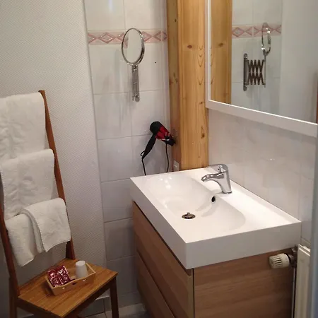 Maison La Devinière - Sauna Et Compris Accessibles Toute L'année 3*