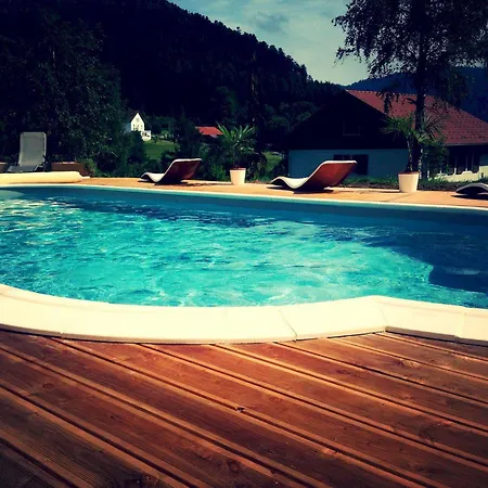 Bed & Breakfast Maison La Deviniere - Sauna Et Compris Accessibles Toute L'annee