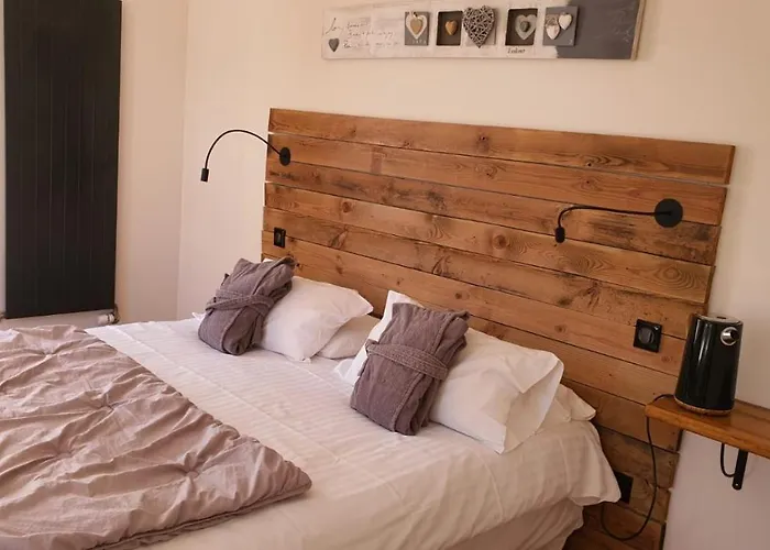 Maison La Deviniere - Sauna Et Compris Accessibles Toute L'annee