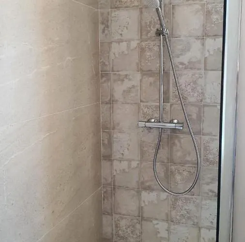 Maison La Deviniere - Sauna Et Compris Accessibles Toute L'annee Bed & Breakfast