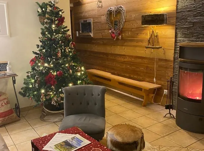 Maison La Deviniere - Sauna Et Compris Accessibles Toute L'annee